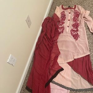 Beautiful Pakistani pink and maroon three piece suit